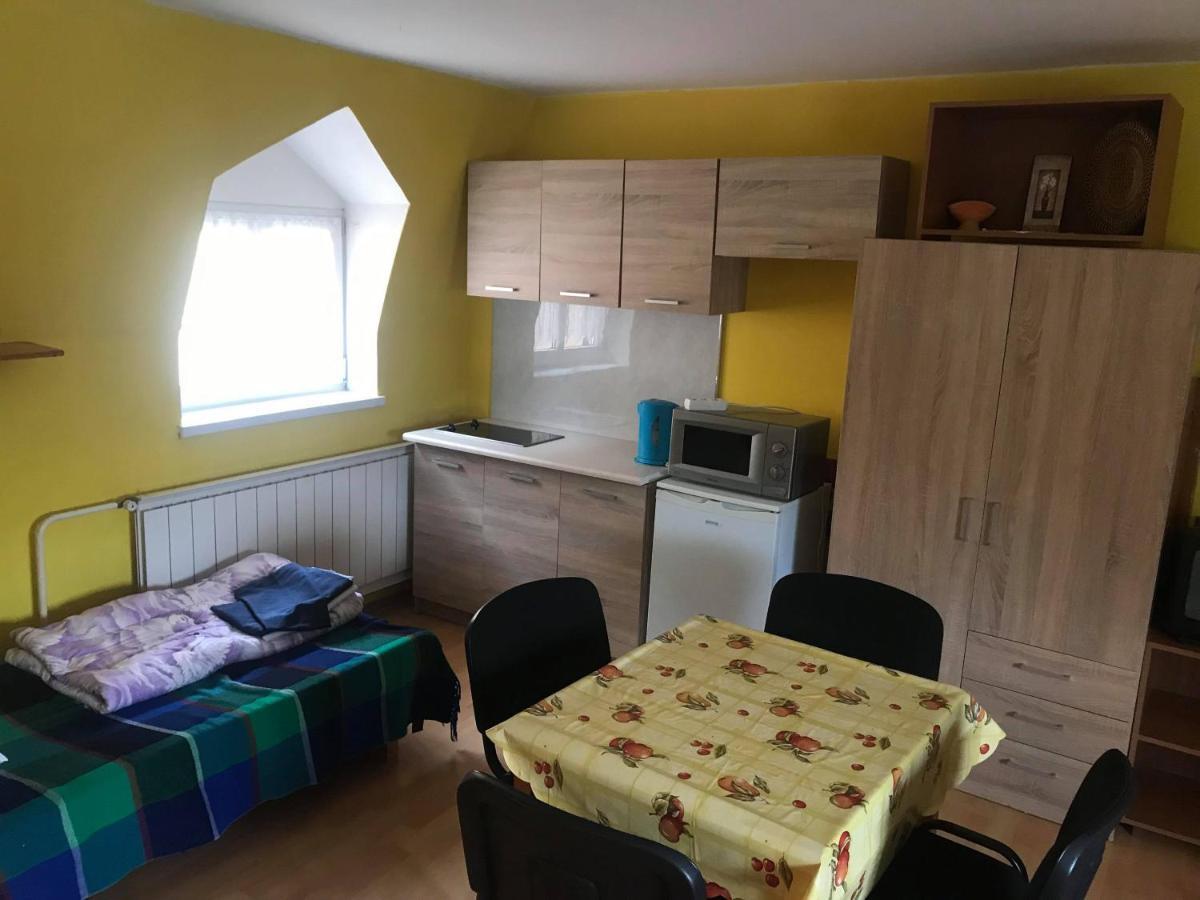 Apartmány Ingrid Besenova Exterior foto